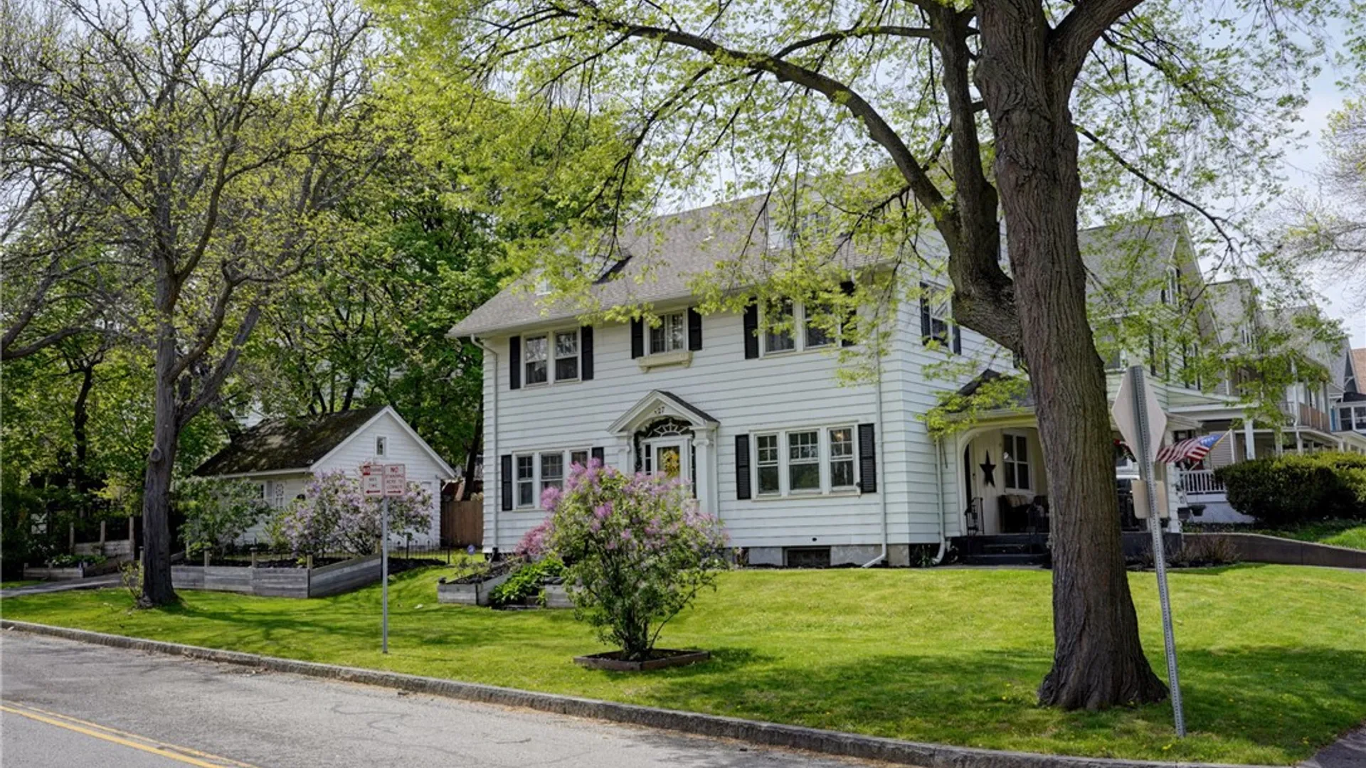 Property at 7 Flower City Park, Rochester, NY 14615 4