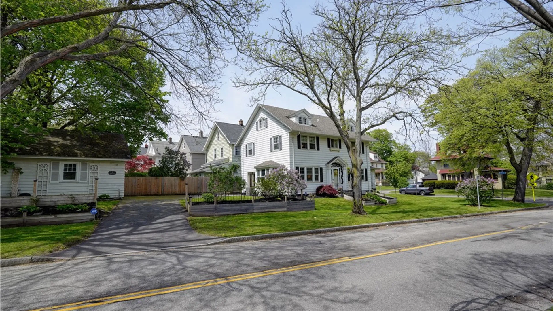 Property at 7 Flower City Park, Rochester, NY 14615 49