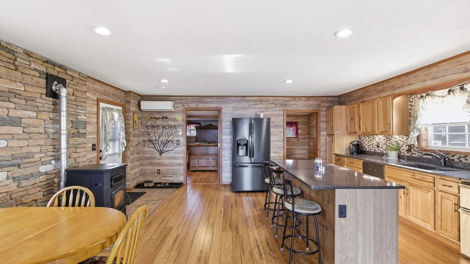 Property at 28 Hickory Point Road, Constantia, NY 13042 10