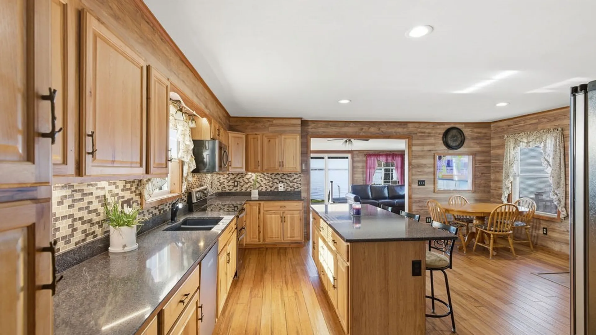 Property at 28 Hickory Point Road, Constantia, NY 13042 12