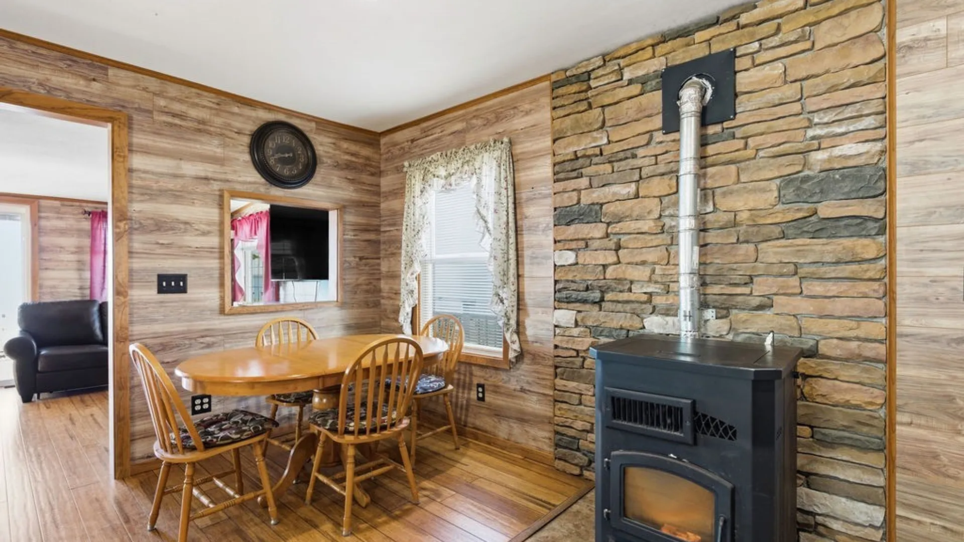 Property at 28 Hickory Point Road, Constantia, NY 13042 14