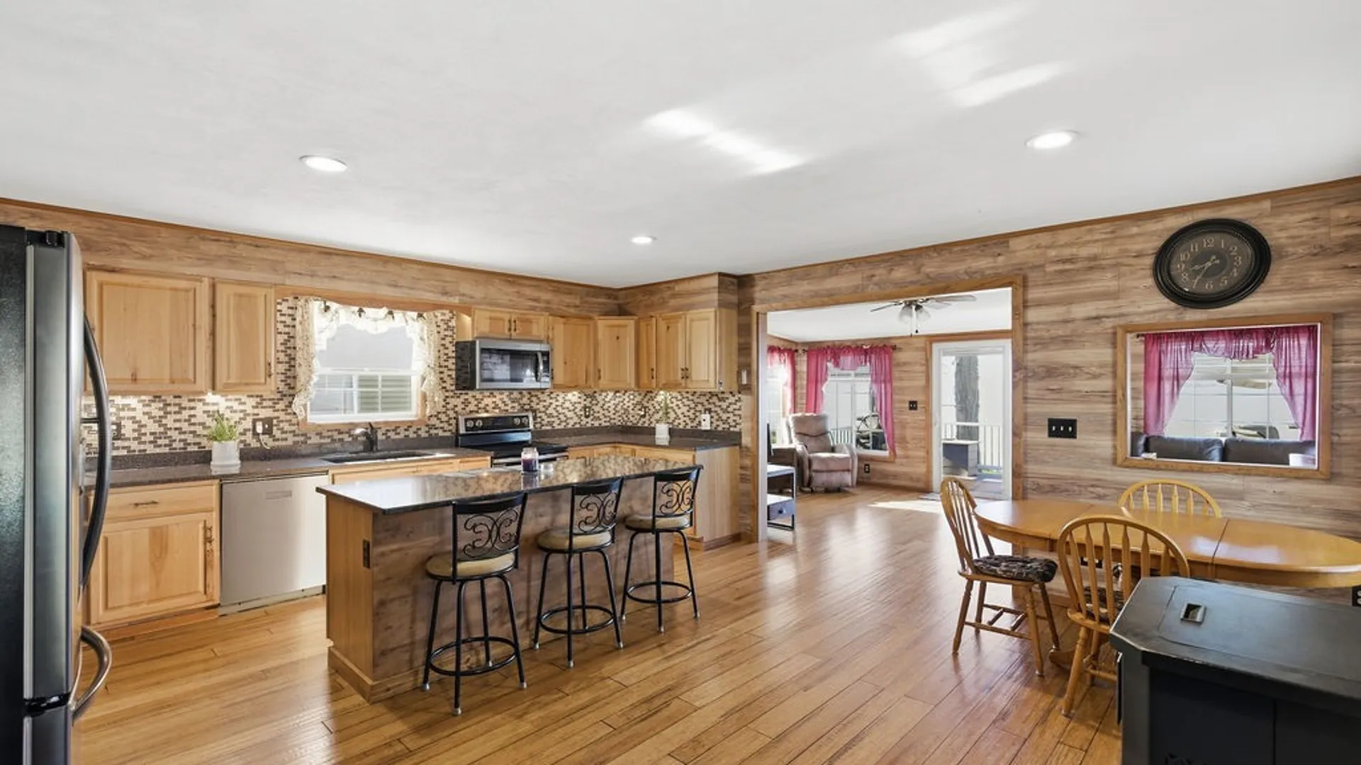 Property at 28 Hickory Point Road, Constantia, NY 13042 6