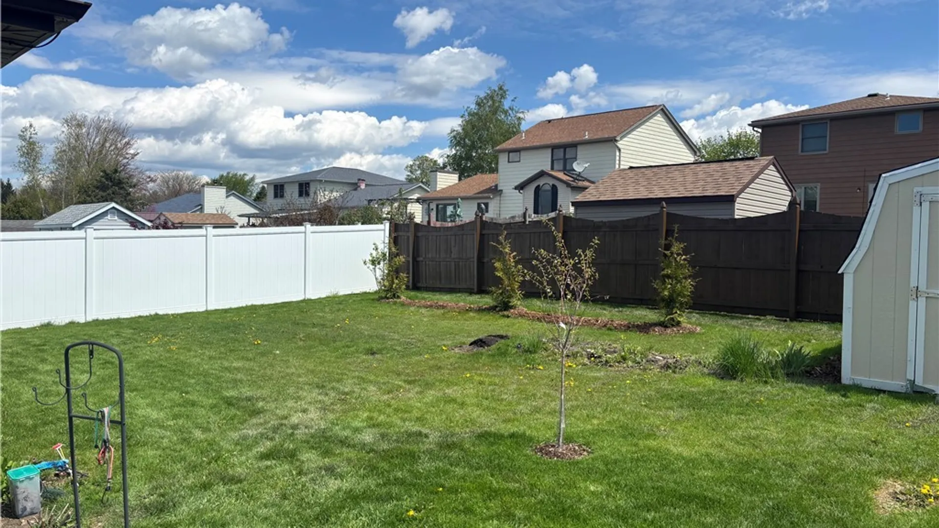 Property at 113 Woodgate Drive, Cheektowaga, NY 14227 17