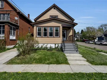 Property at 17 Olcott Place, Cheektowaga, NY 14225