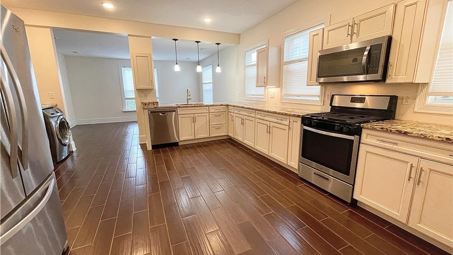 Property at 365 Green Street, Syracuse, NY 13203 8