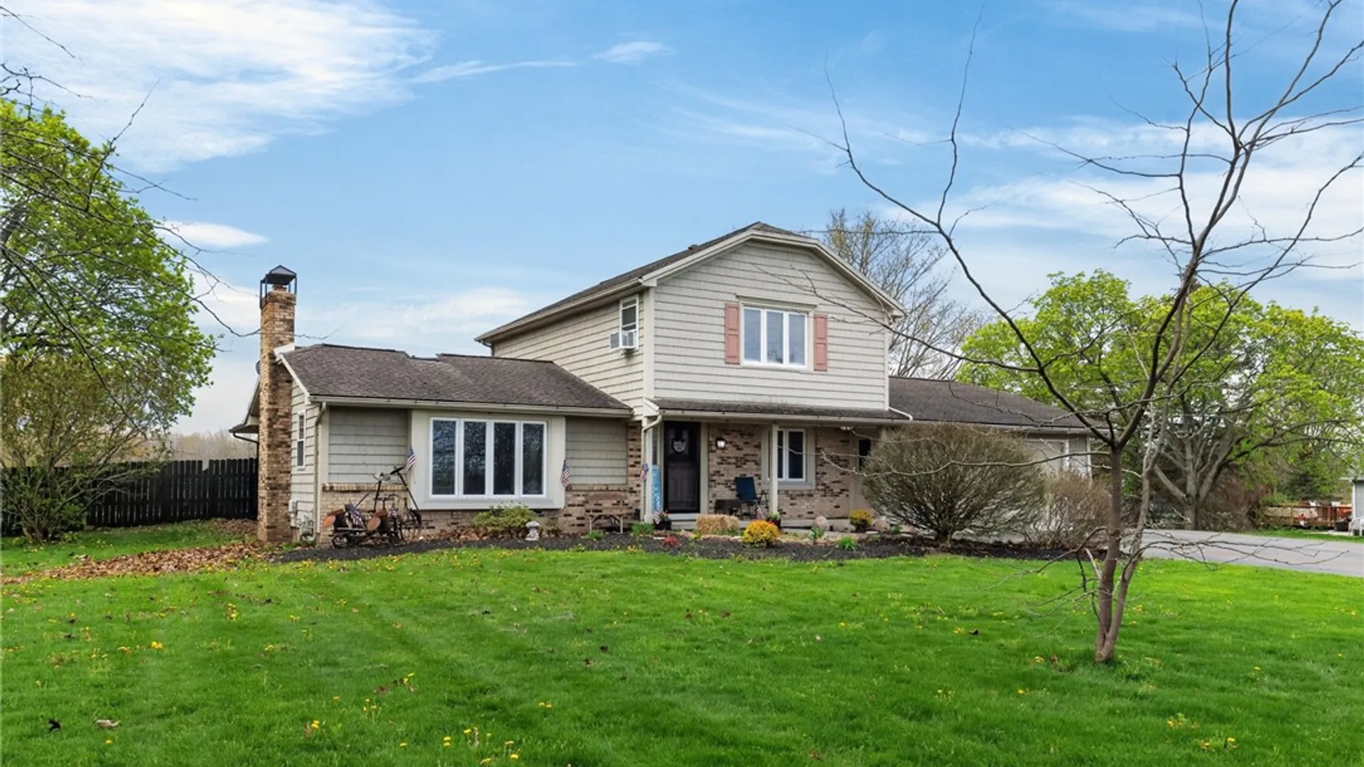 Property at 99 Moul Road, Parma, NY 14468 24