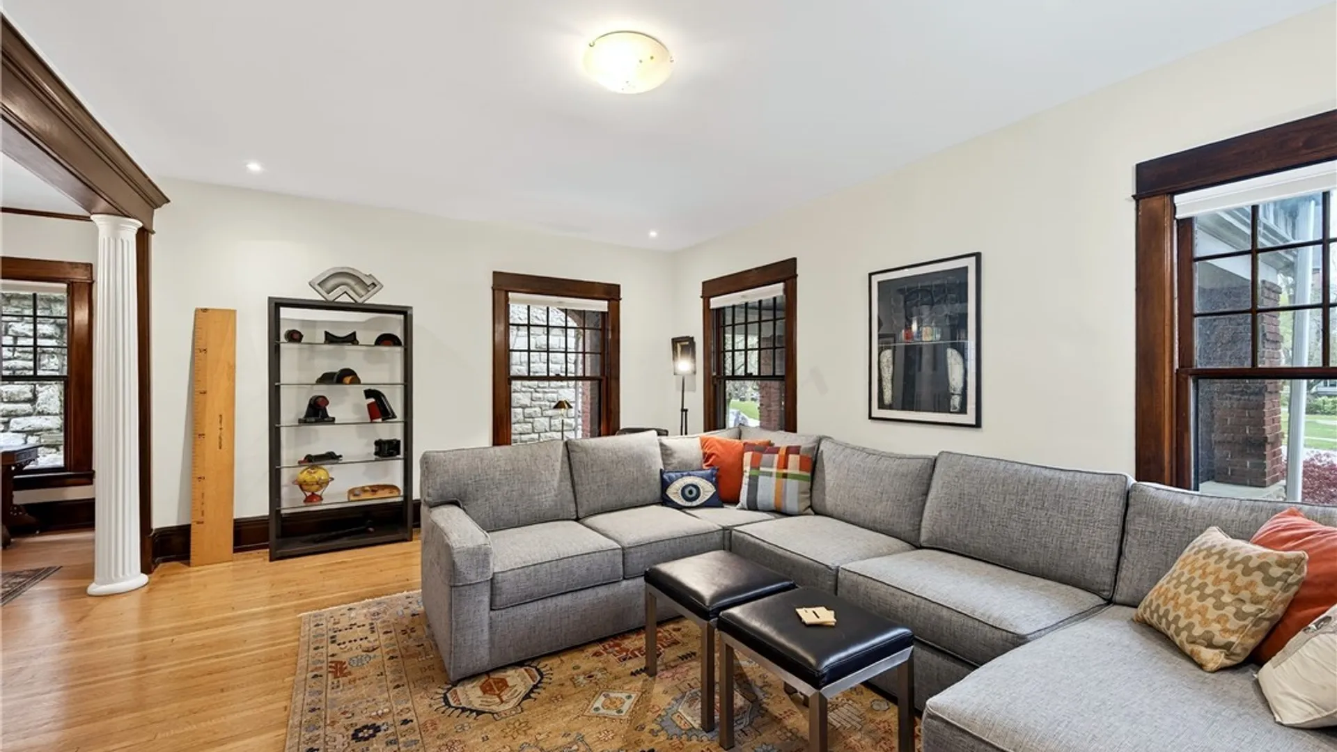 Property at 74 Bidwell Parkway, Buffalo, NY 14222 10