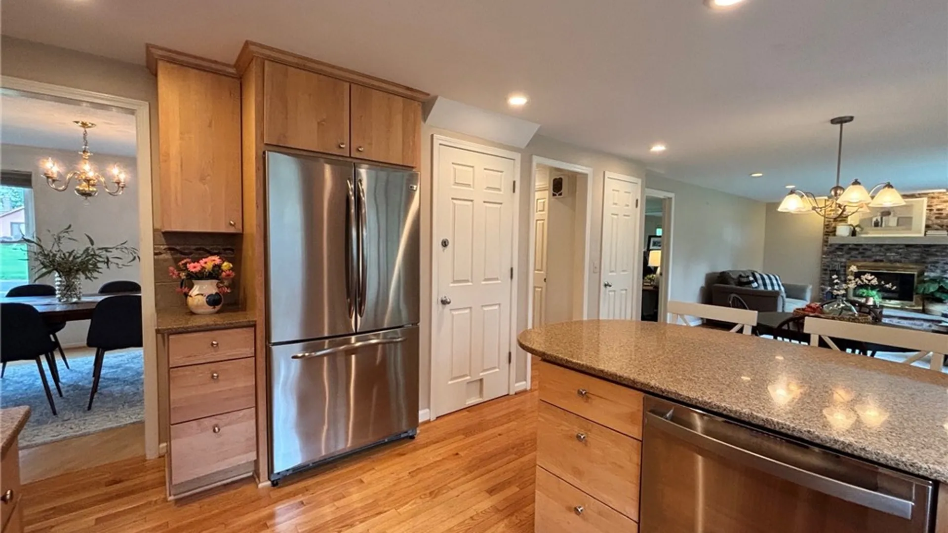 Property at 64 Framingham Lane, Pittsford, NY 14534 11