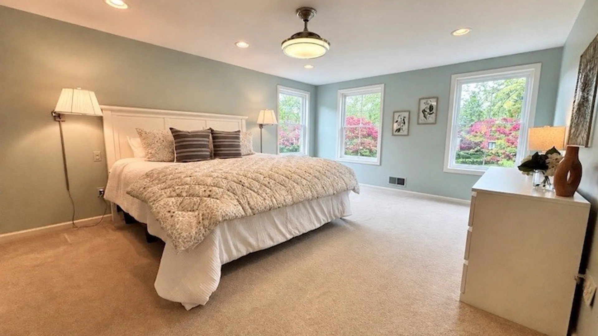 Property at 64 Framingham Lane, Pittsford, NY 14534 21