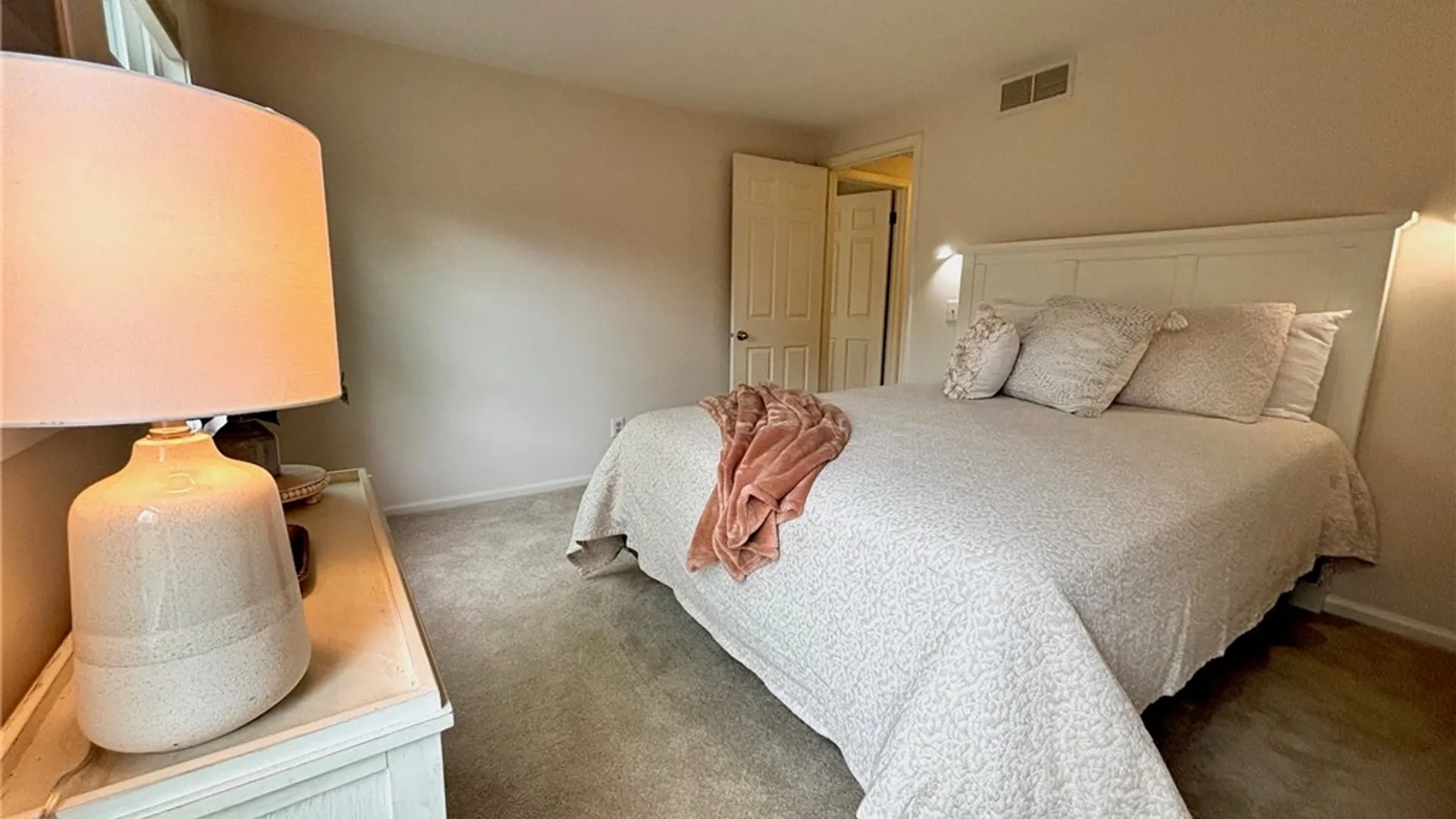 Property at 64 Framingham Lane, Pittsford, NY 14534 27