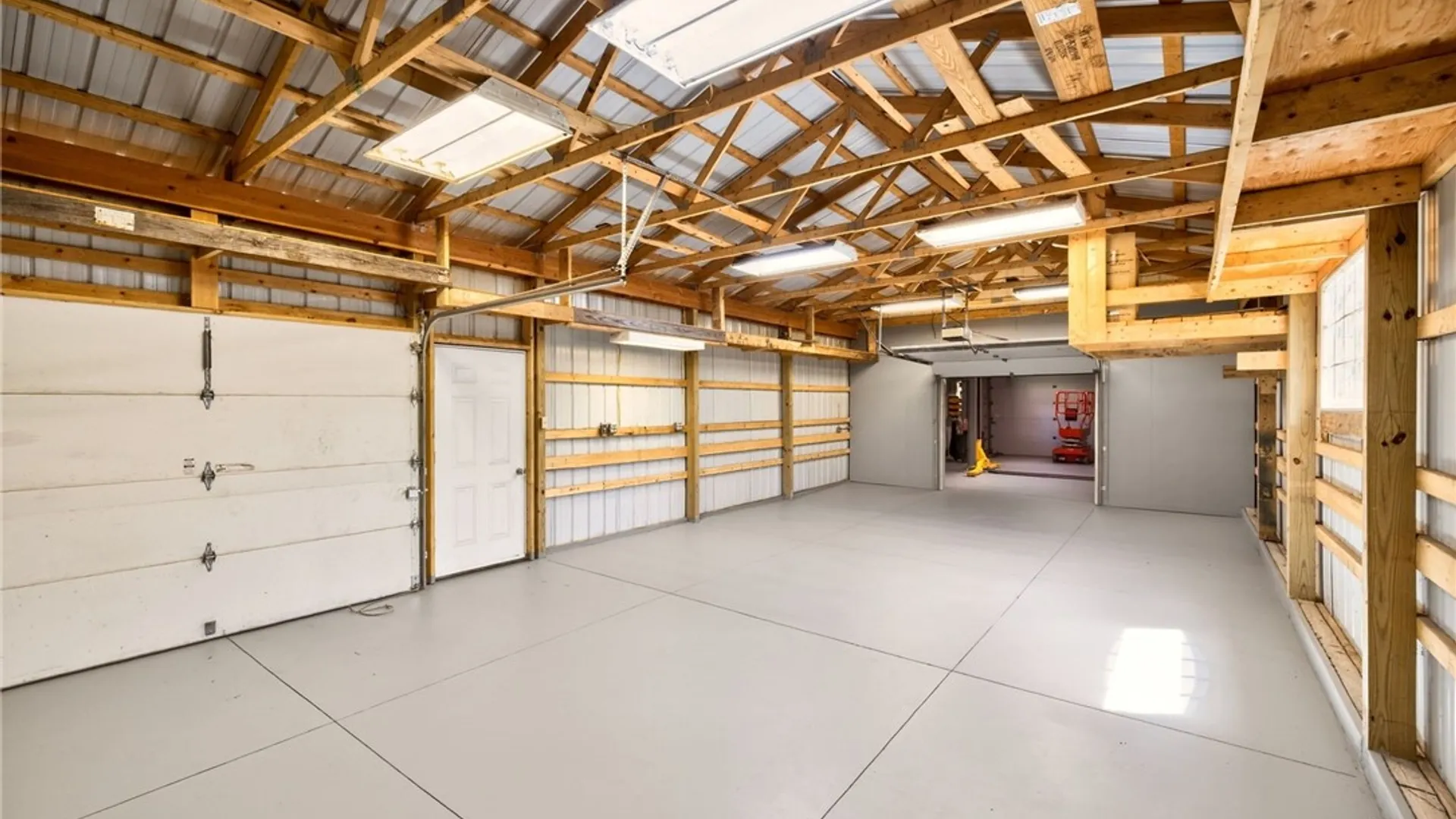 Property at 41 Woodstock Lane, Clarkson, NY 14420 15