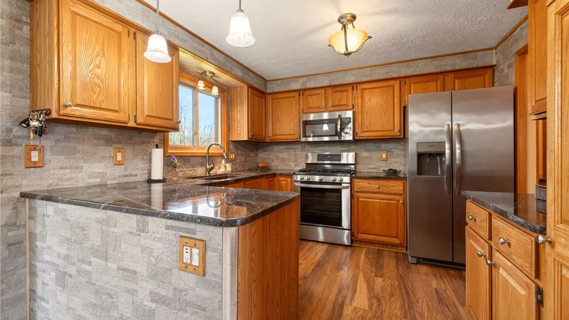 Property at 41 Woodstock Lane, Clarkson, NY 14420 23