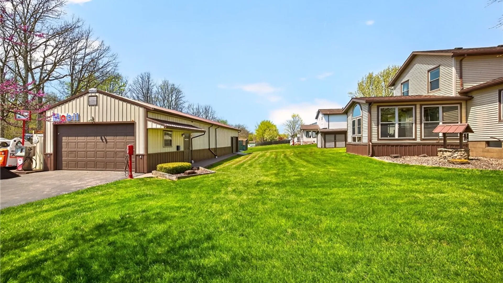 Property at 41 Woodstock Lane, Clarkson, NY 14420 8