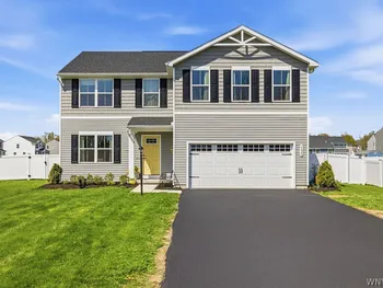 6228 Hoover Road, Wheatfield, NY 14132