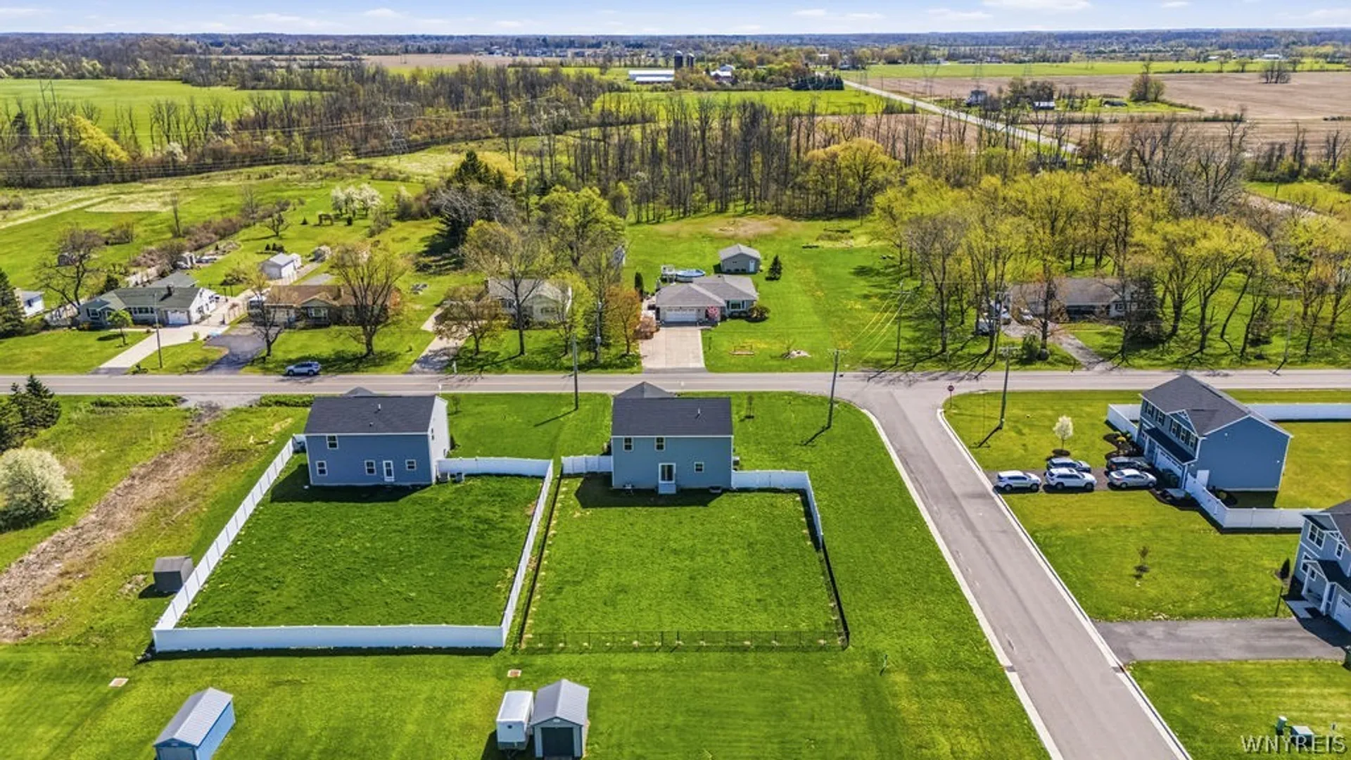 Property at 6228 Hoover Road, Wheatfield, NY 14132 6