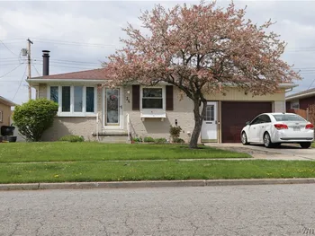 Property at 26 Caroline Lane, Cheektowaga, NY 14043