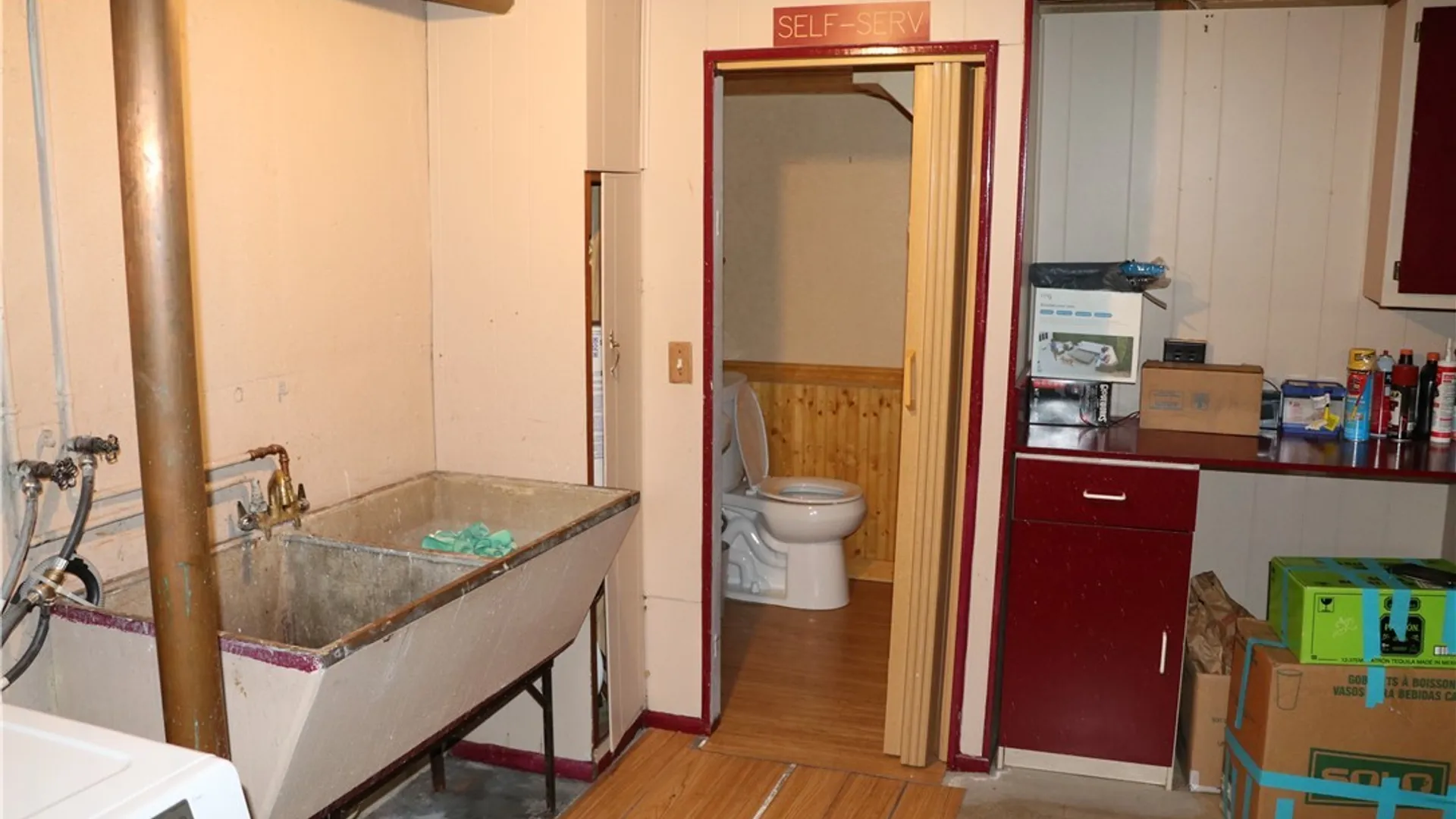 Property at 26 Caroline Lane, Cheektowaga, NY 14043 20