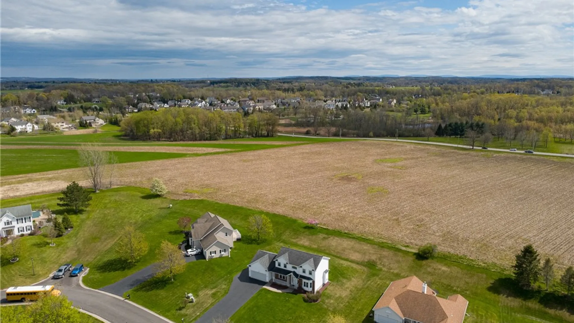 Property at 62 Beech Hill Crescent, Henrietta, NY 14534 45