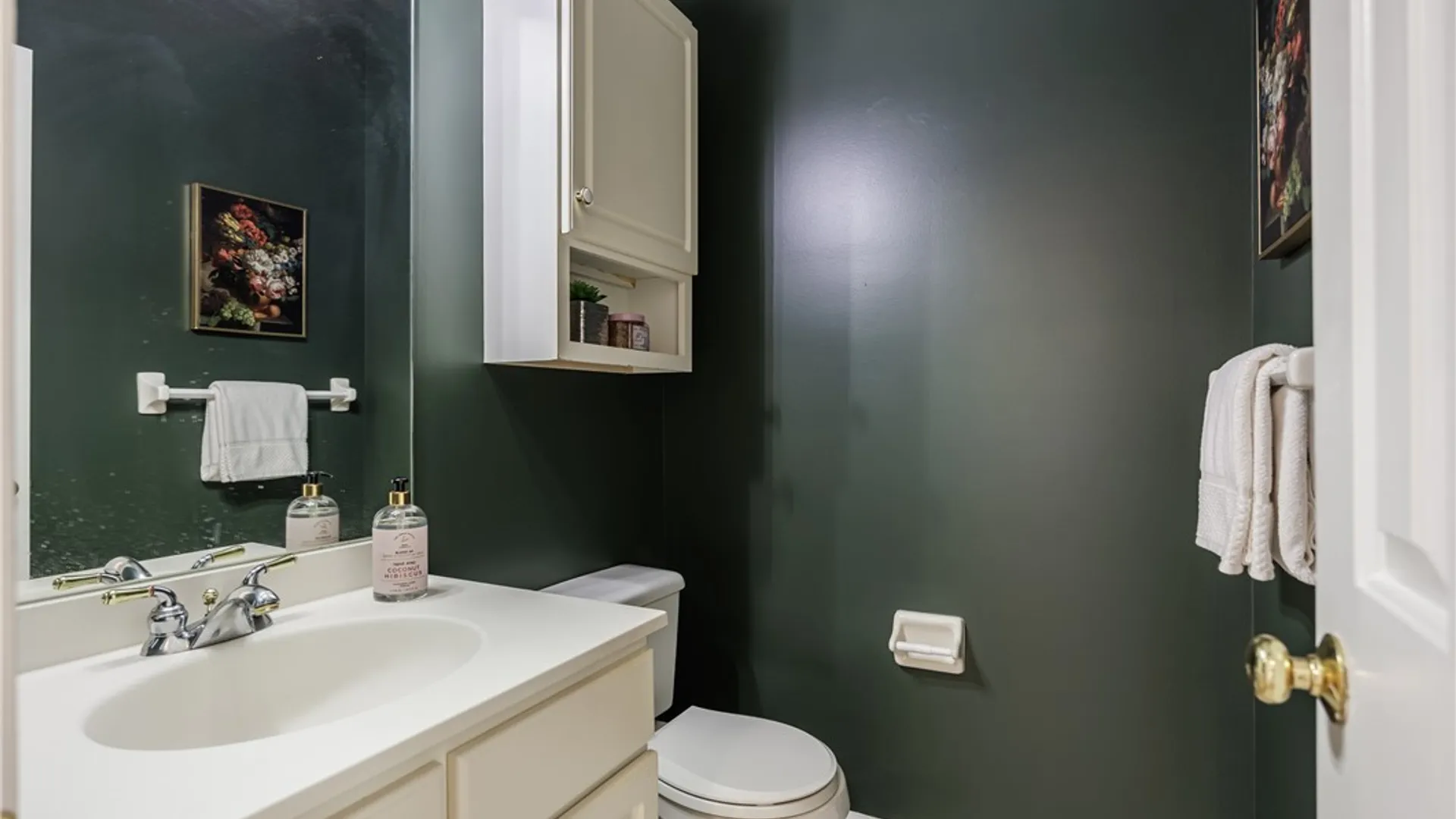 Property at 6 Bowns Hill Lane, Perinton, NY 14450 21