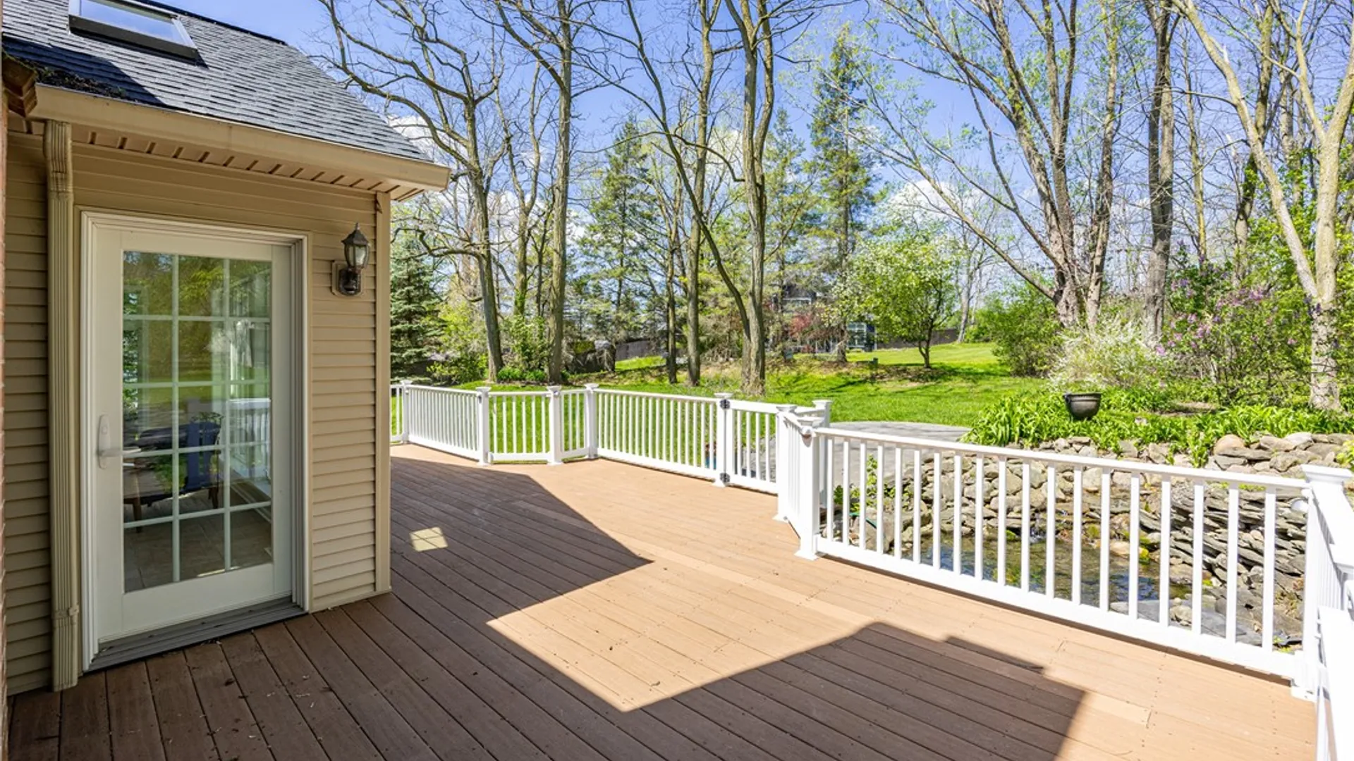 Property at 6 Bowns Hill Lane, Perinton, NY 14450 37