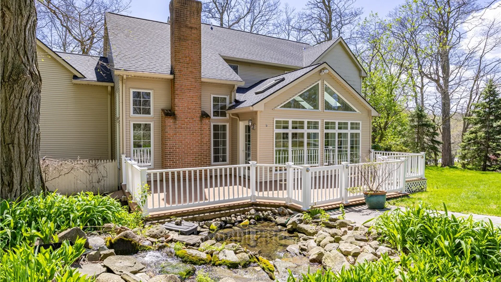 Property at 6 Bowns Hill Lane, Perinton, NY 14450 41