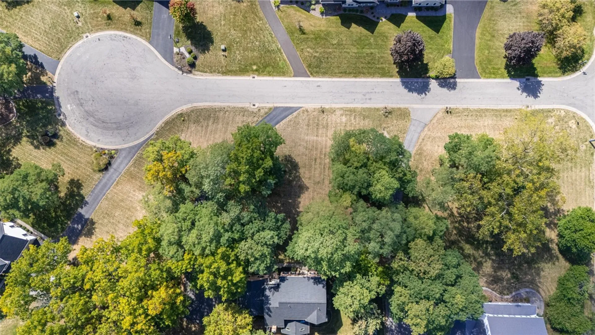 Property at 6 Bowns Hill Lane, Perinton, NY 14450 46