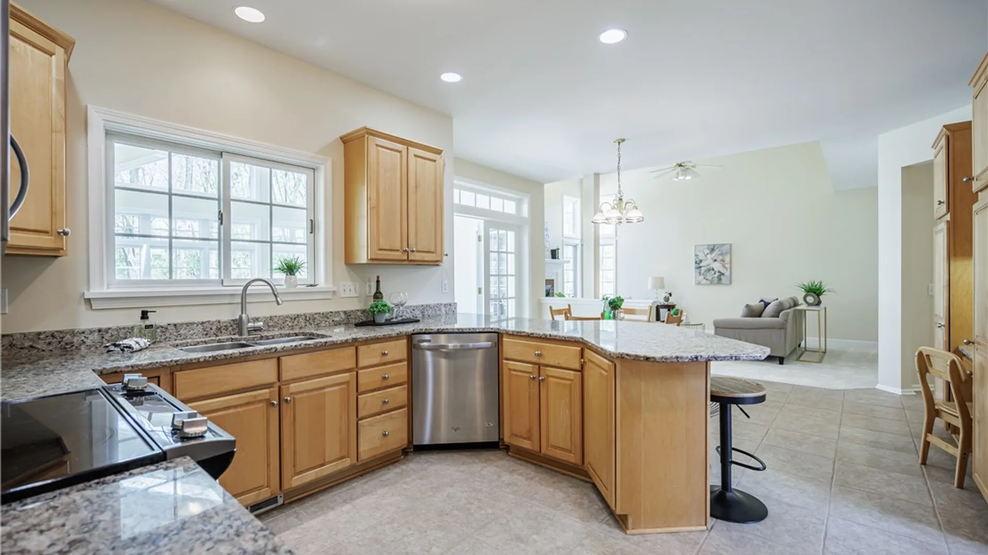 Property at 6 Bowns Hill Lane, Perinton, NY 14450 9