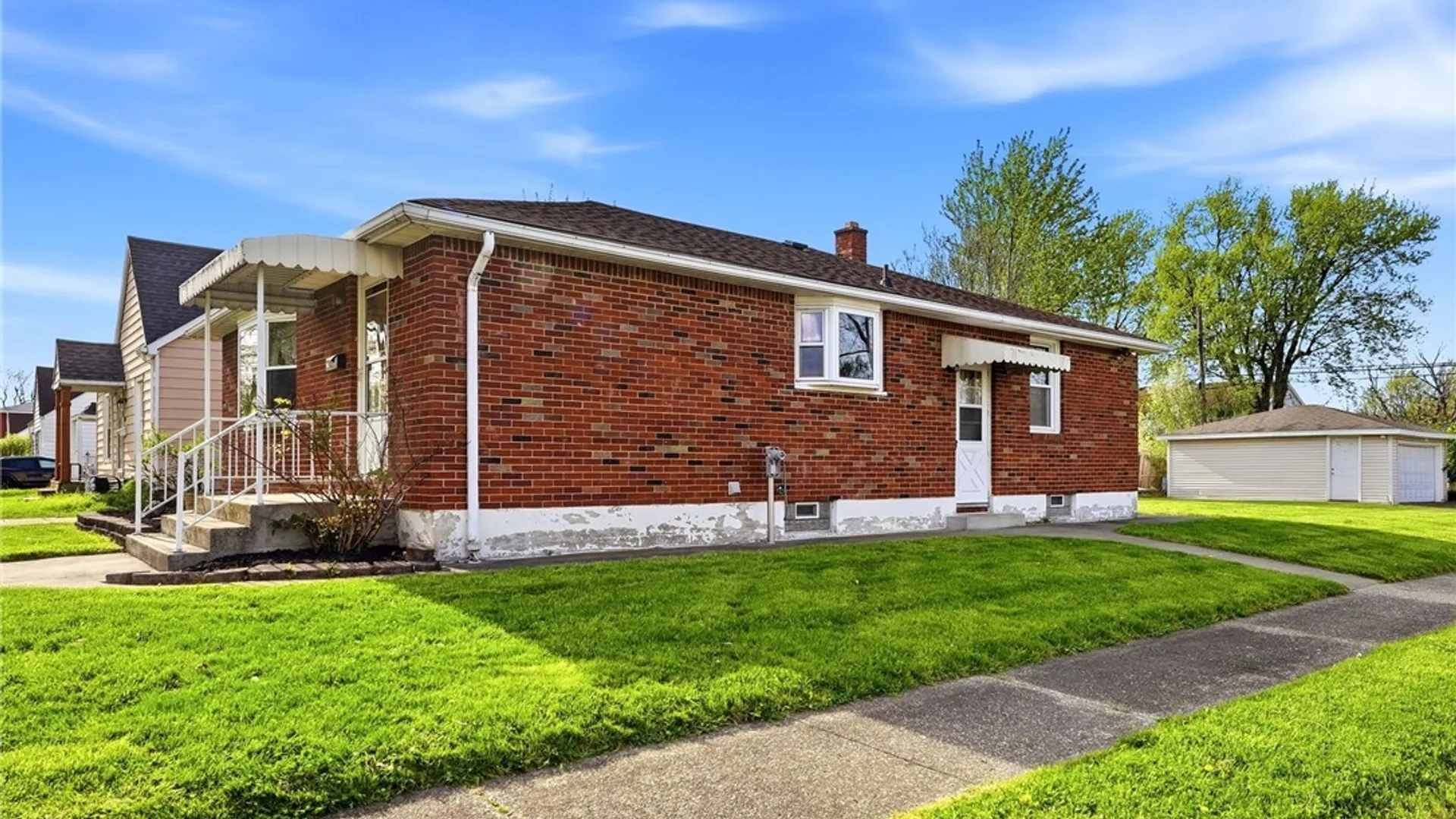Property at 180 Mcconkey Drive, Tonawanda, NY 14223 34