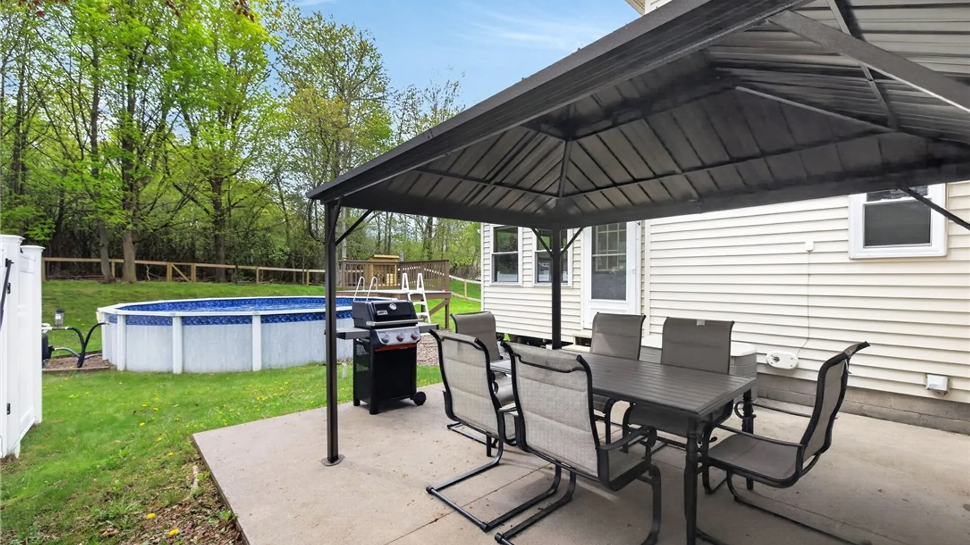 Property at 45 Cheshire Lane, Gates, NY 14624 30