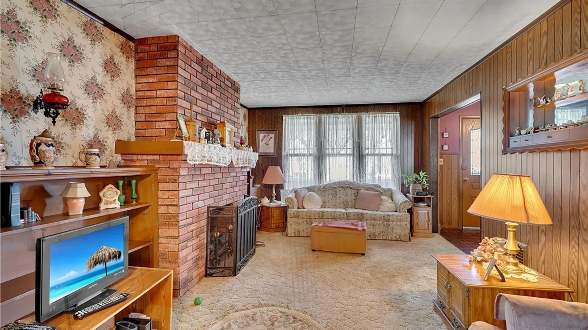 Property at 78 Henrietta Avenue, Buffalo, NY 14207 12