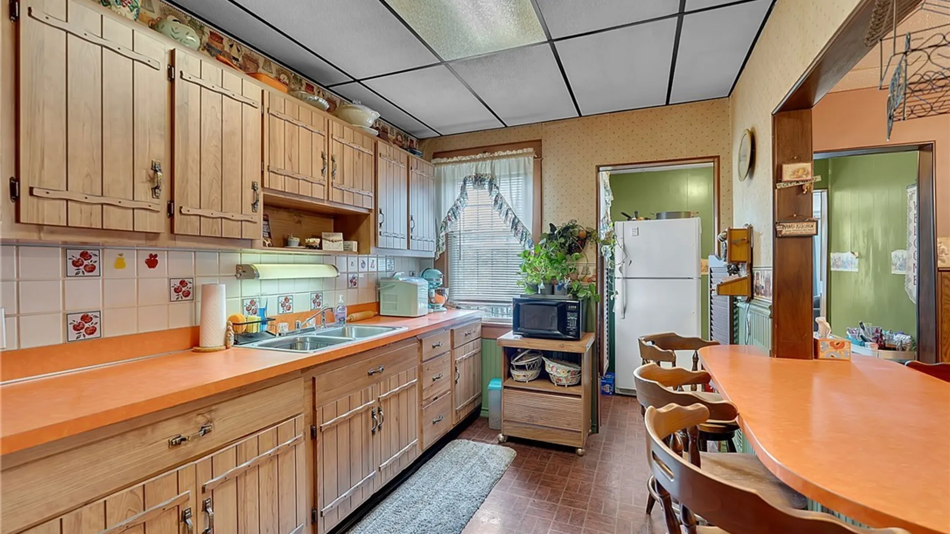 Property at 78 Henrietta Avenue, Buffalo, NY 14207 14