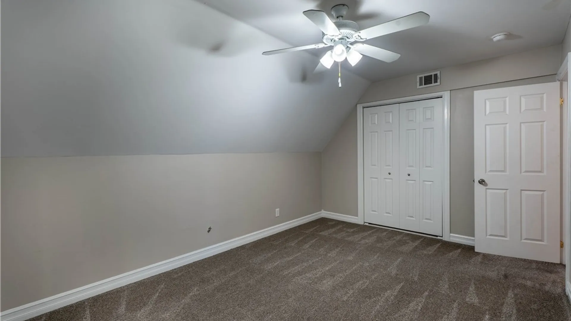 Property at 117 Bidwell Parkway, Buffalo, NY 14222 11