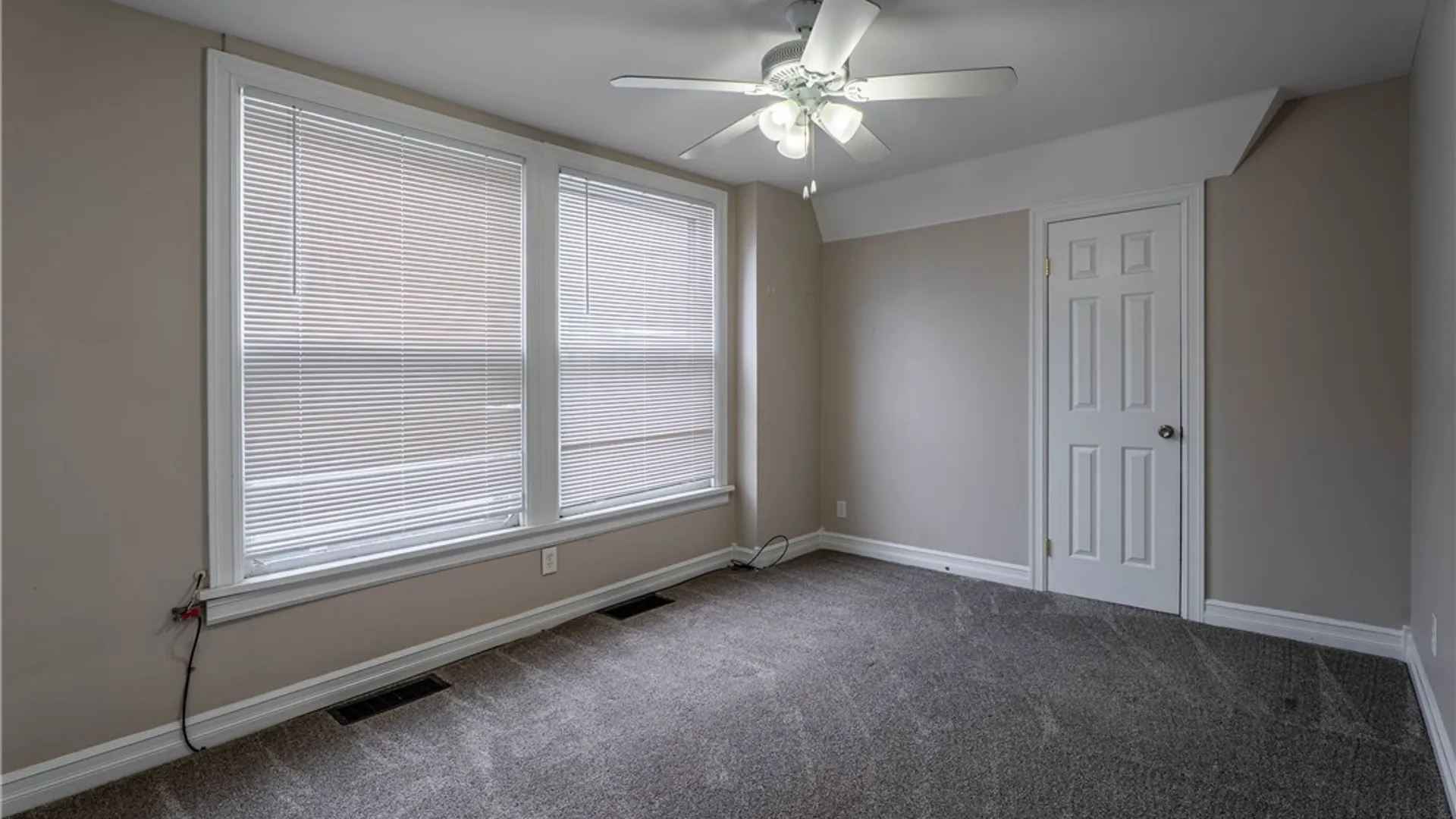 Property at 117 Bidwell Parkway, Buffalo, NY 14222 13