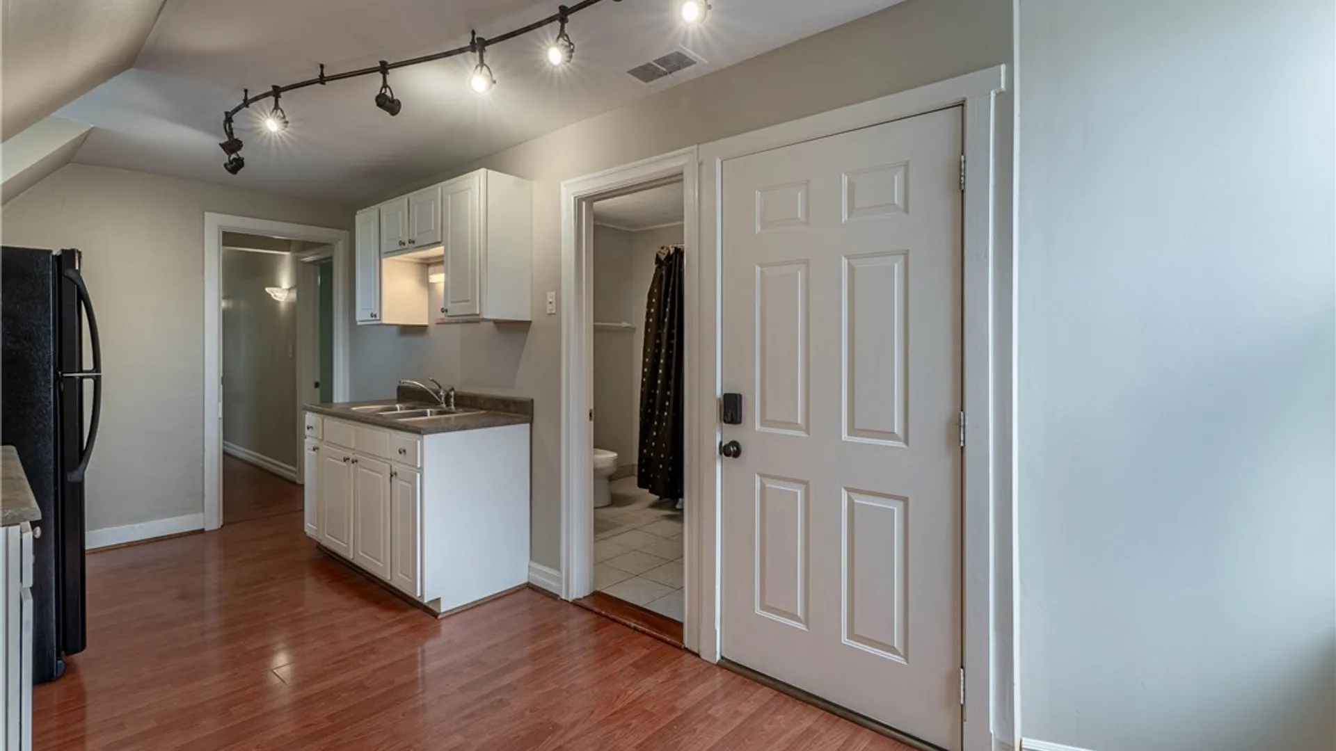 Property at 117 Bidwell Parkway, Buffalo, NY 14222 16