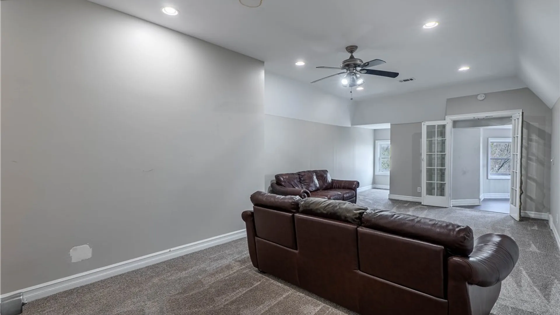 Property at 117 Bidwell Parkway, Buffalo, NY 14222 7