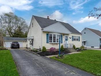 Property at 71 Canisius Court, Cheektowaga, NY 14043