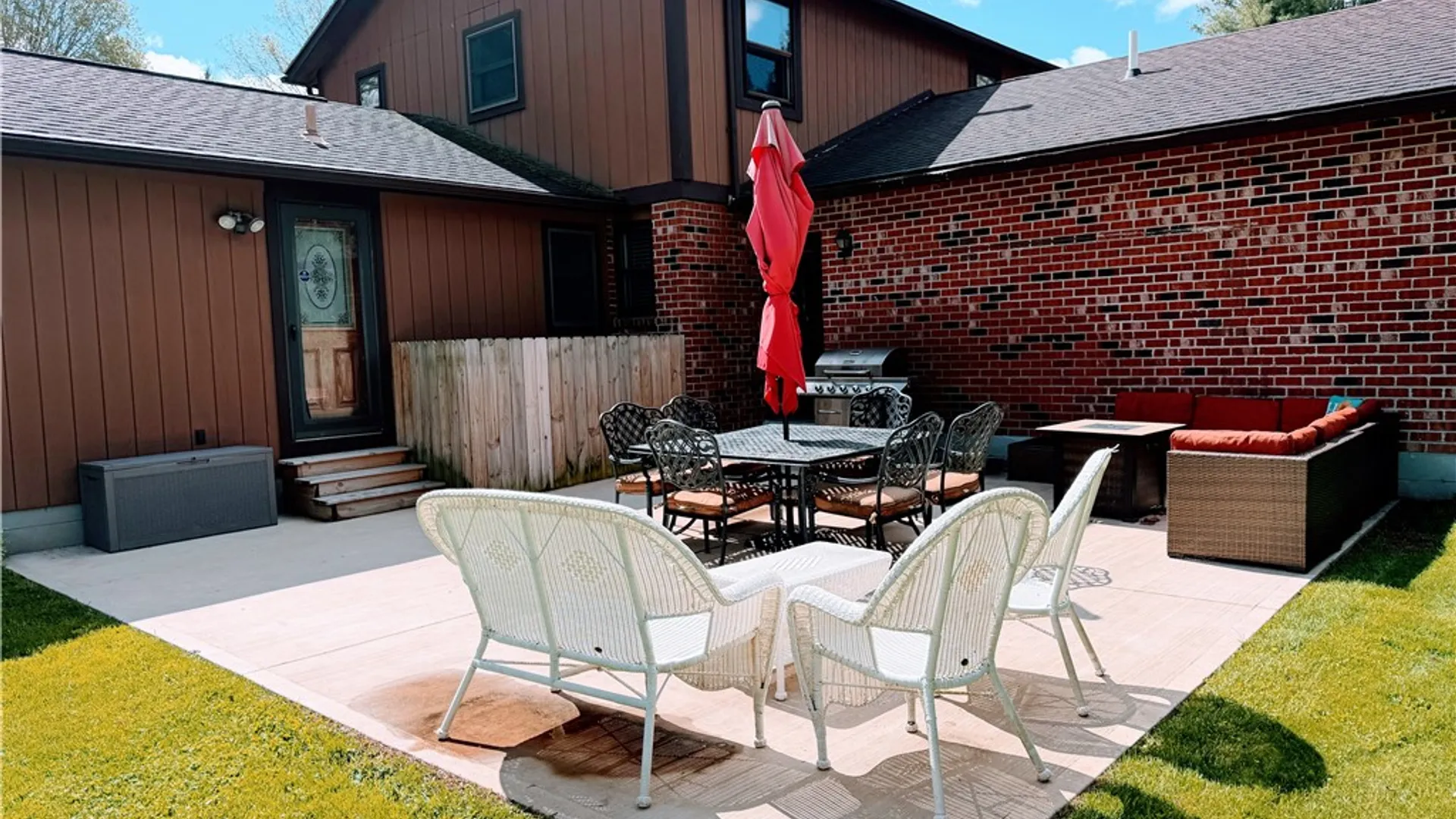 Property at 6 High Point Drive, Parma, NY 14559 30