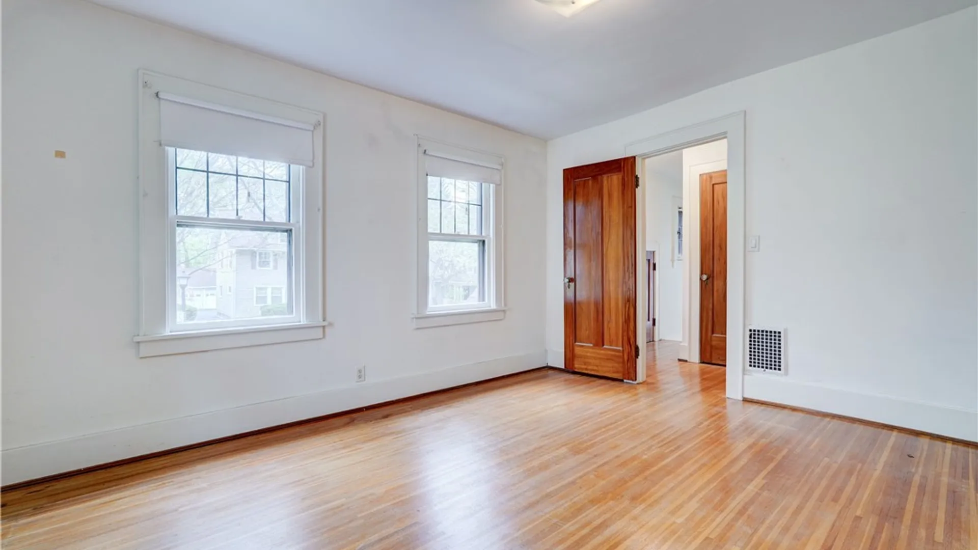 Property at 37 Highland Parkway, Rochester, NY 14620 29