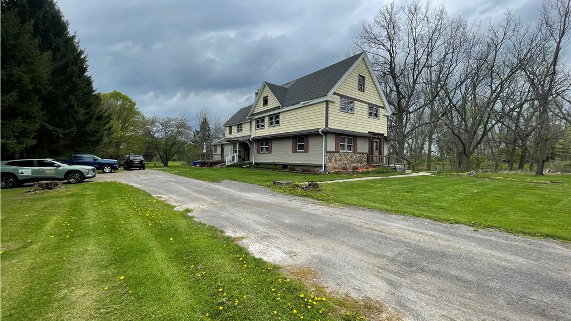 Property at 2725 Union Street, Ogden, NY 14559 3