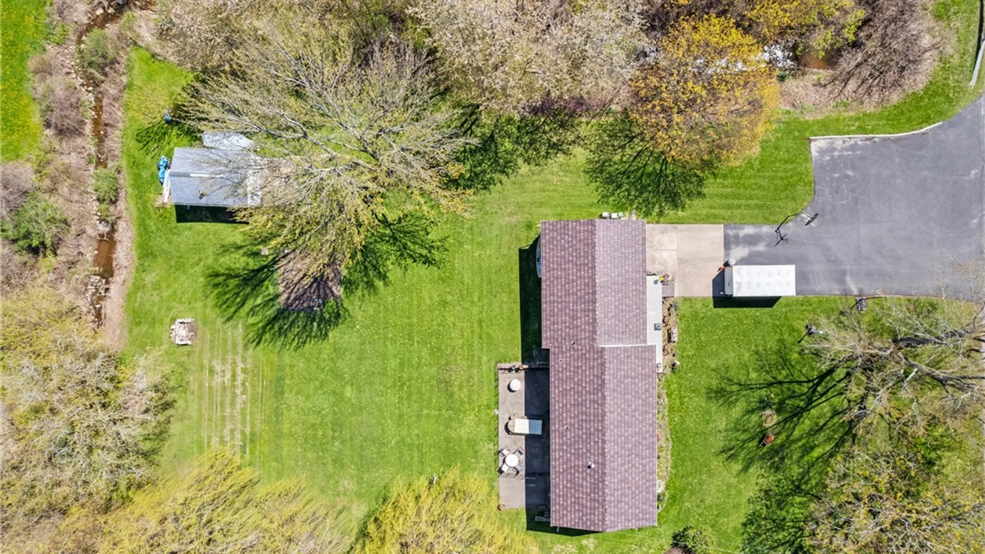 Property at 8510 Ridge Road, Clarkson, NY 14420 24