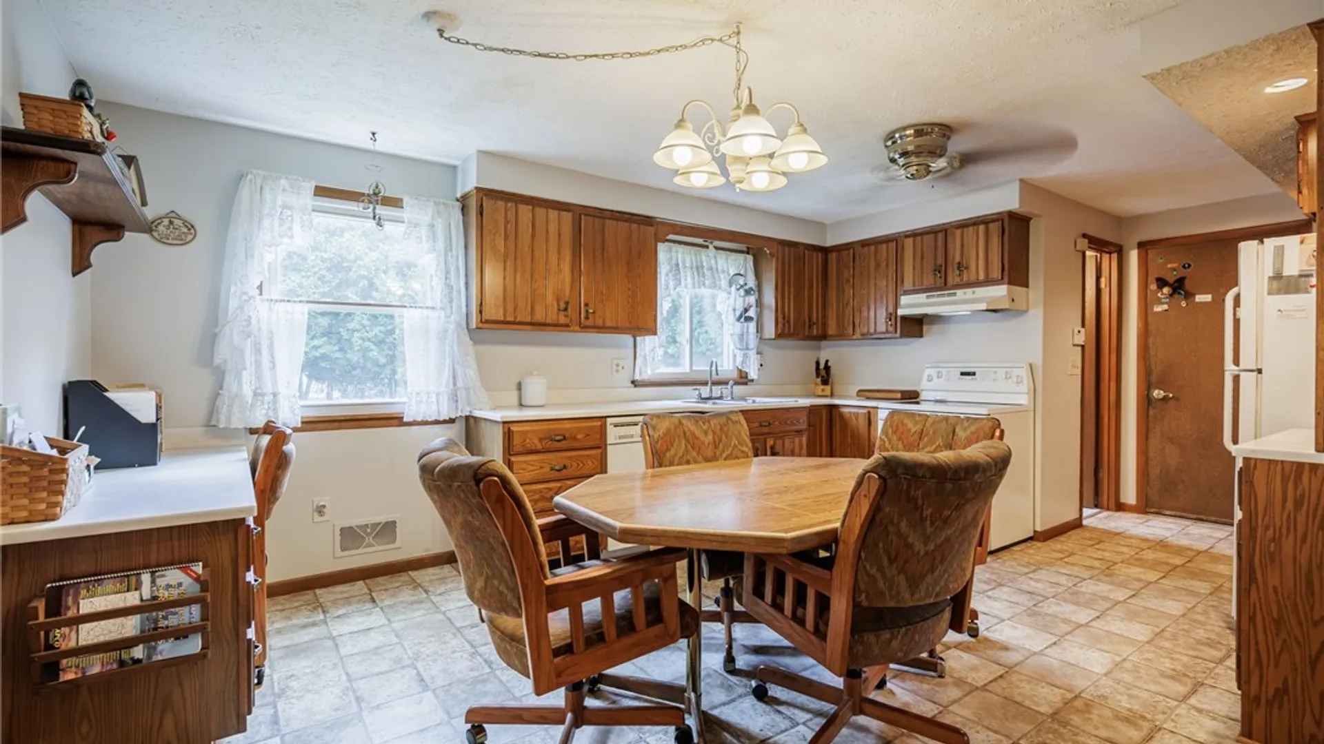 Property at 54 Glen Acre Drive, Henrietta, NY 14534 14