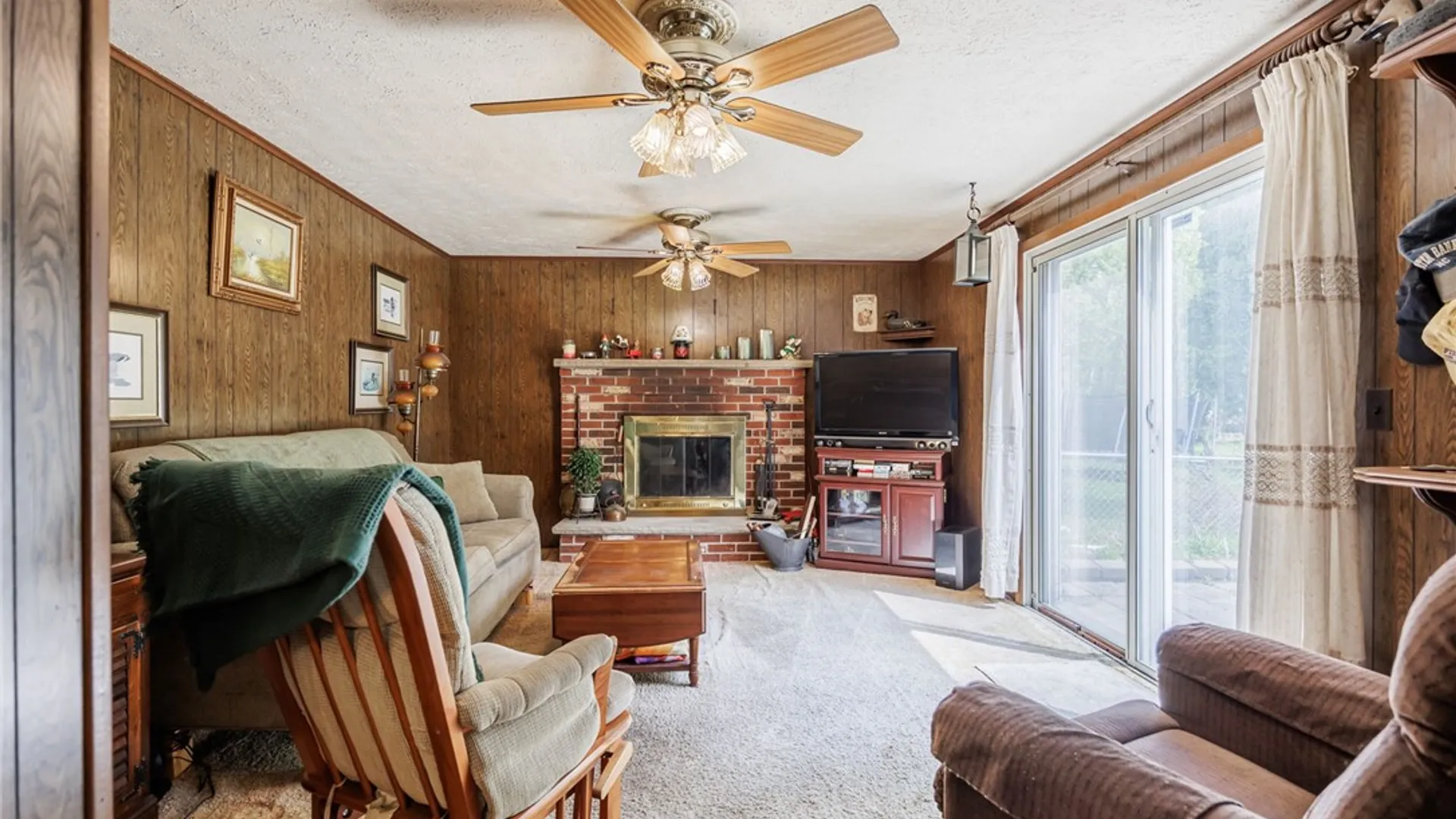 Property at 54 Glen Acre Drive, Henrietta, NY 14534 17