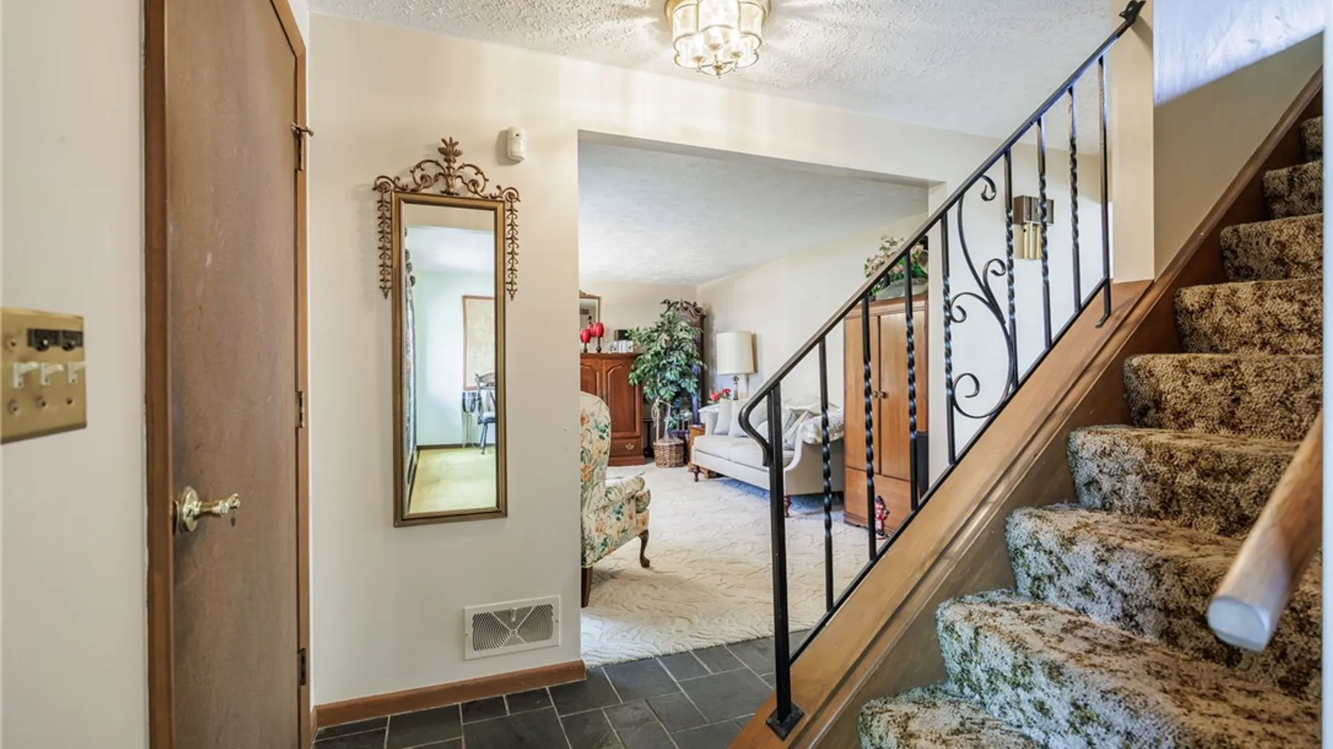 Property at 54 Glen Acre Drive, Henrietta, NY 14534 6