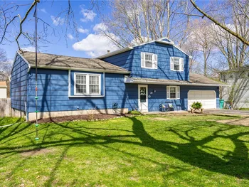 Property at 21 Hartwood Drive, Henrietta, NY 14623