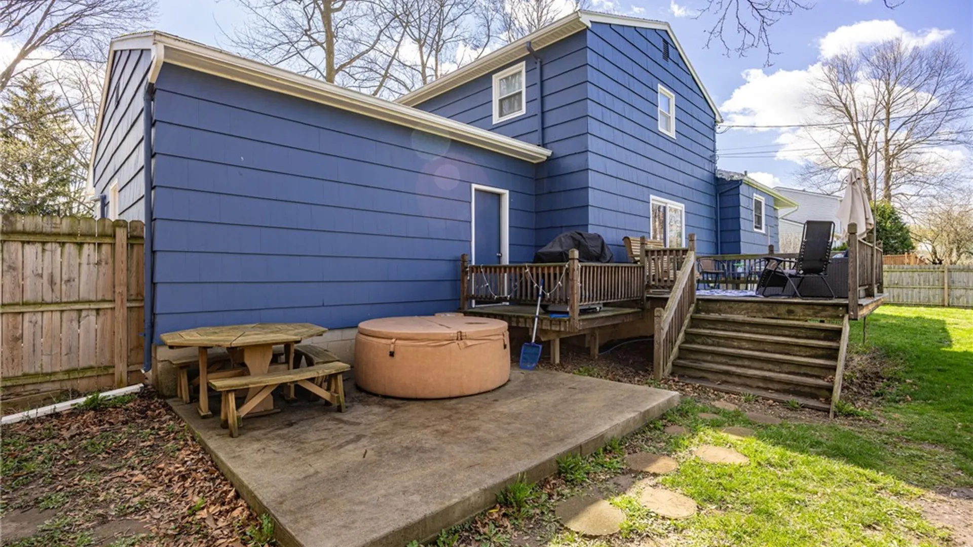 Property at 21 Hartwood Drive, Henrietta, NY 14623 33