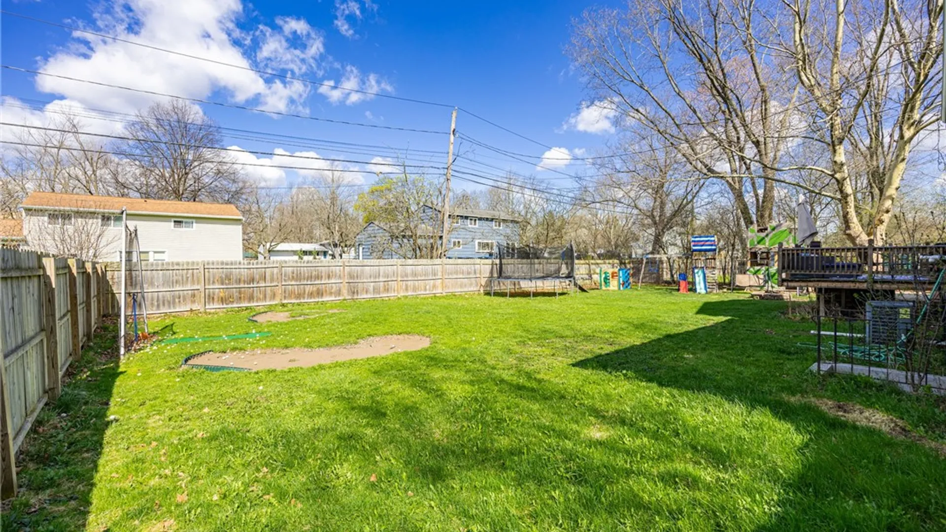 Property at 21 Hartwood Drive, Henrietta, NY 14623 38