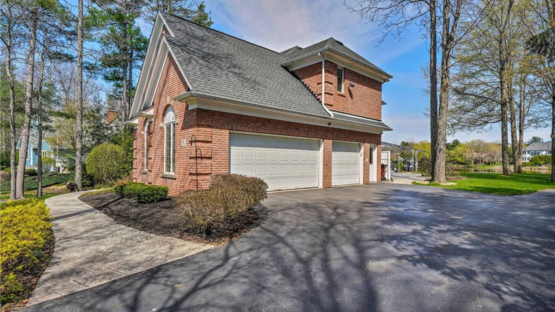 Property at 36 Lakeridge Drive, Orchard Park, NY 14127 33