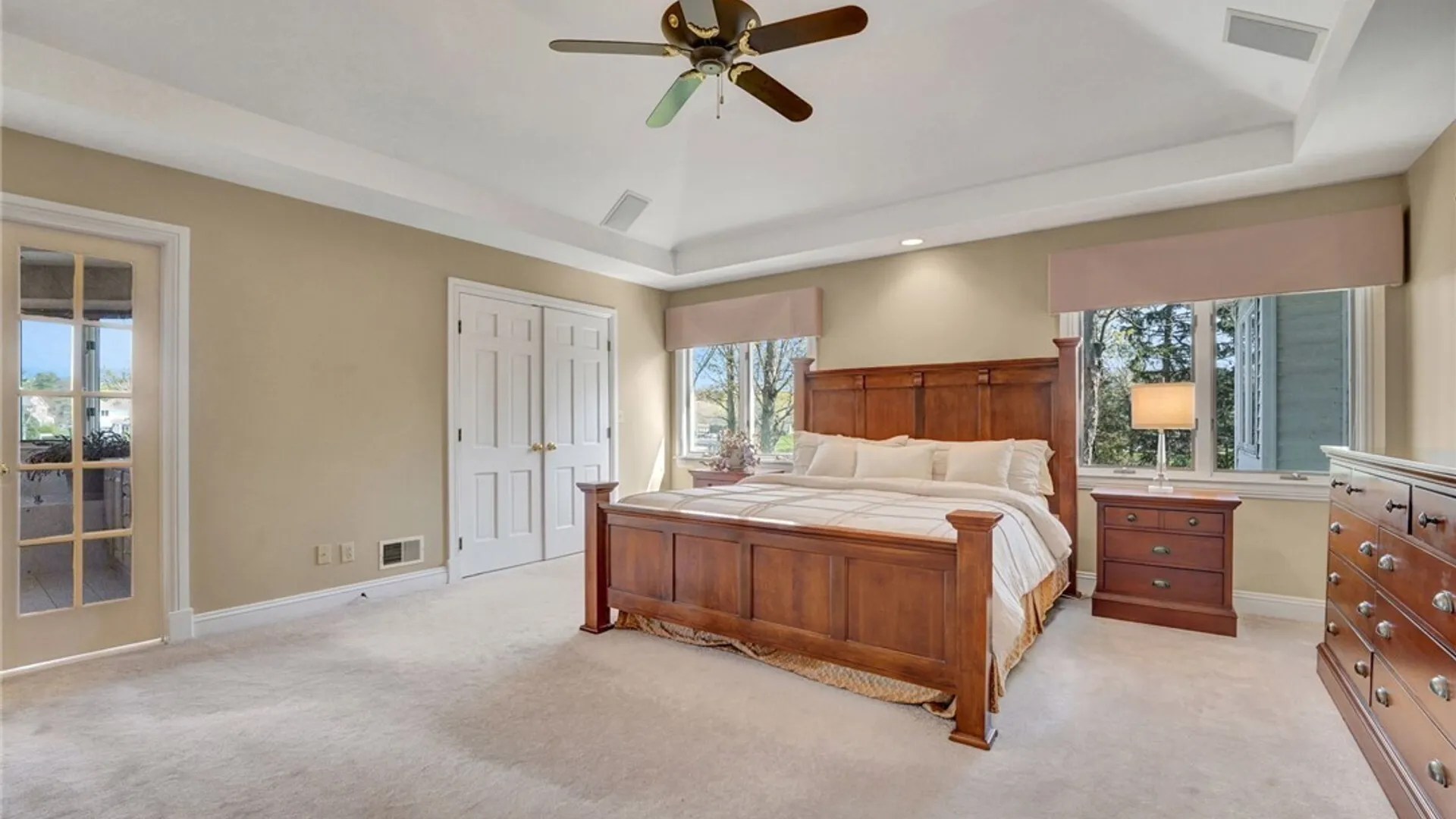 Property at 36 Lakeridge Drive, Orchard Park, NY 14127 9