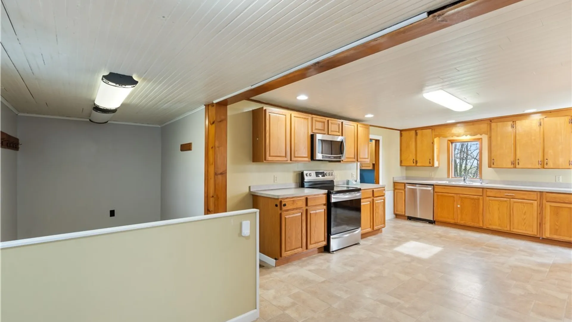 Property at 4135 State Route 20a, Orangeville, NY 14569 19