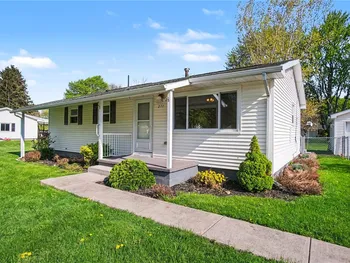 Property at 277 Lycoming Rd, Henrietta, NY 14623